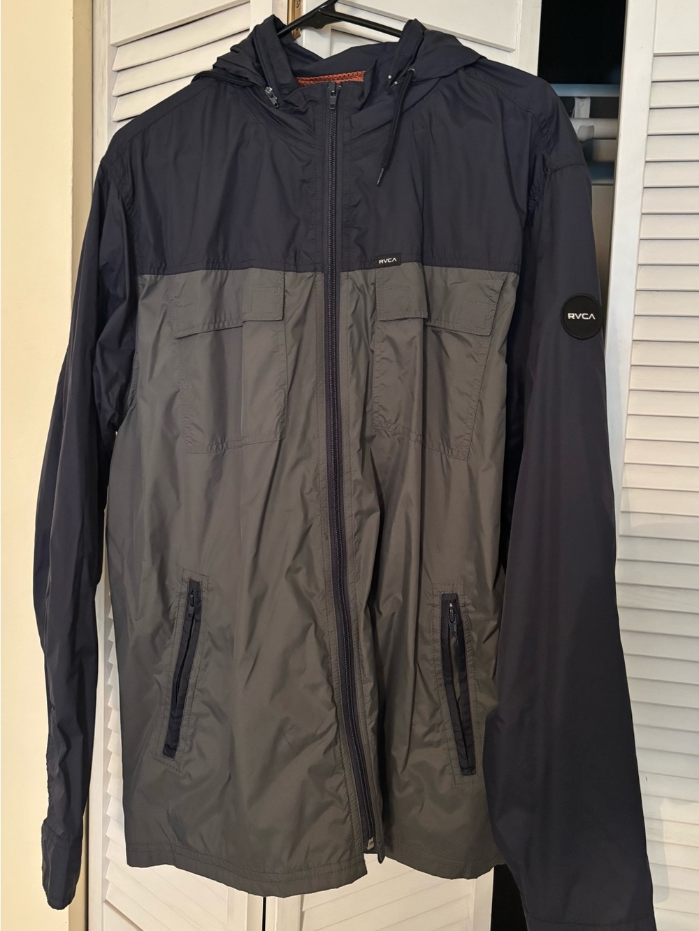 RVCA Men’s Two-Tone Hooded Raincoat - Black & Gray